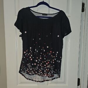 Black Floral Short Sleeve Top